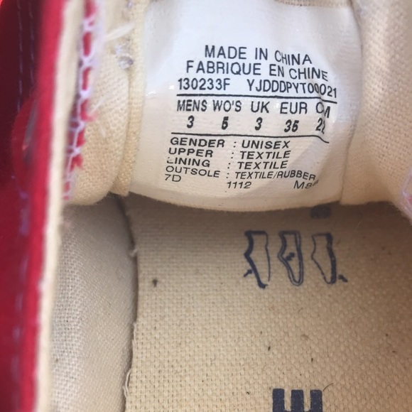 Red Converse Chuck Taylor All Stars. - Picture 6 of 7
